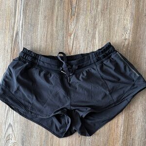 lululemon lined shorts size 6 black Women's Athletic Shorts